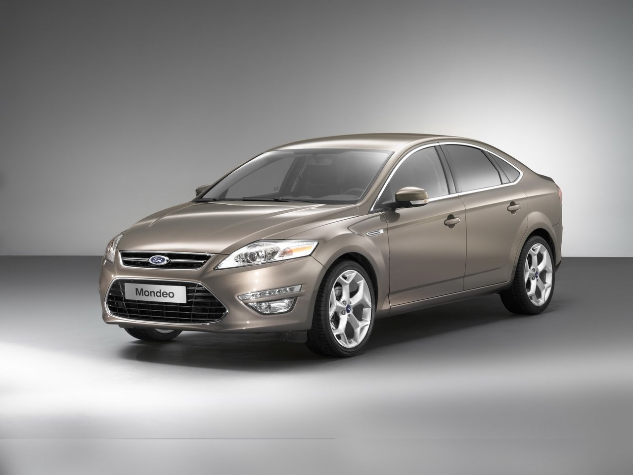 Autószőnyegek Ford Mondeo (2010-2014)